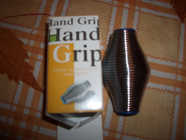 Эспандер новый. Разное новое