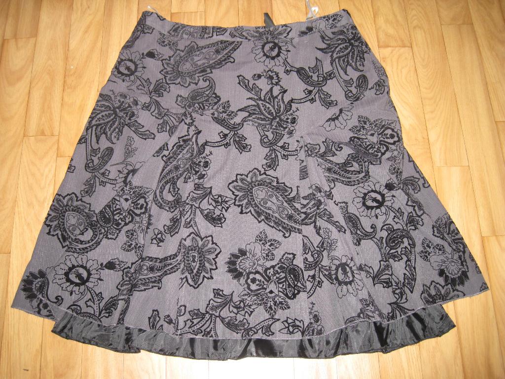 Новая юбка ф-мы M&S р.54. Взрослое