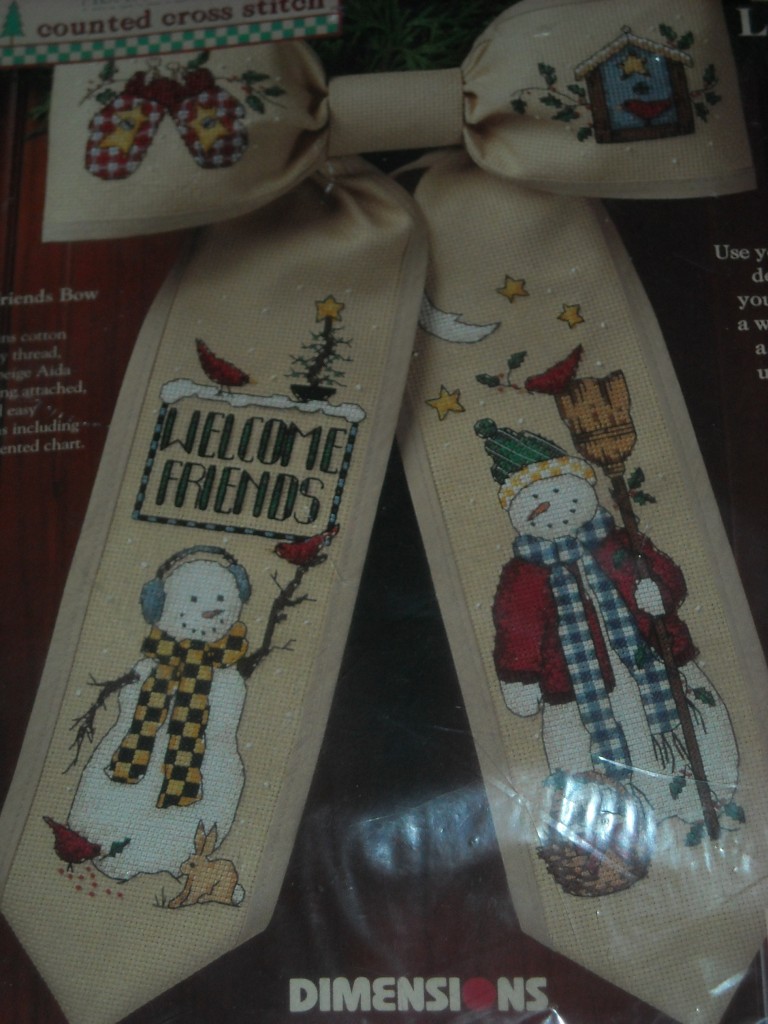 08508 Snow Friends Bow. Dimensions 1