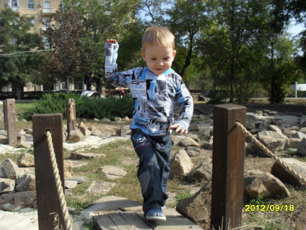 Юрочка. сентябрь2012