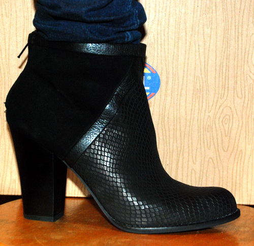 Пристрой обуви взрослое