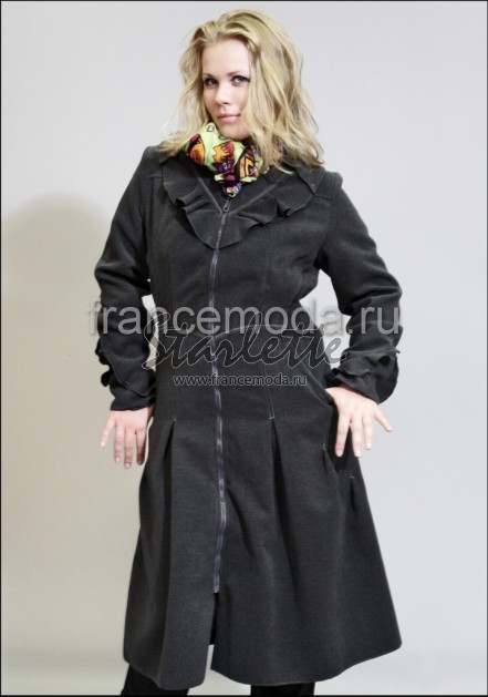 Плащик TOKOS интересный,на молнии (3) на 46-48. ПРИСТРОЕНО