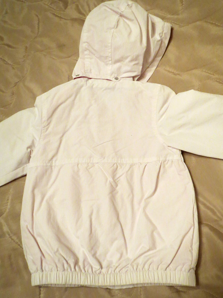 Биболи (Испания) ветровка д/д рост 104. Куртки/ветровки