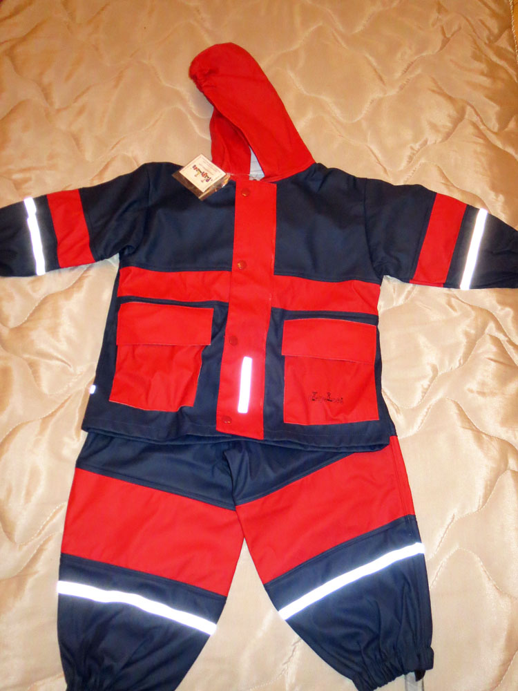  Playshoes  рост 92 новый. Дождевые комплекты 