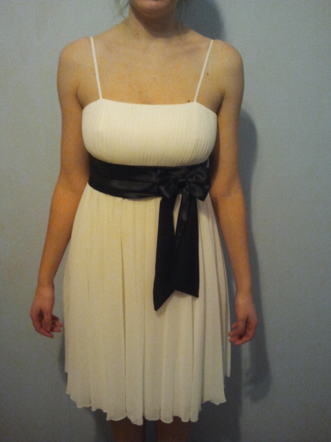 Платье красивое р.46