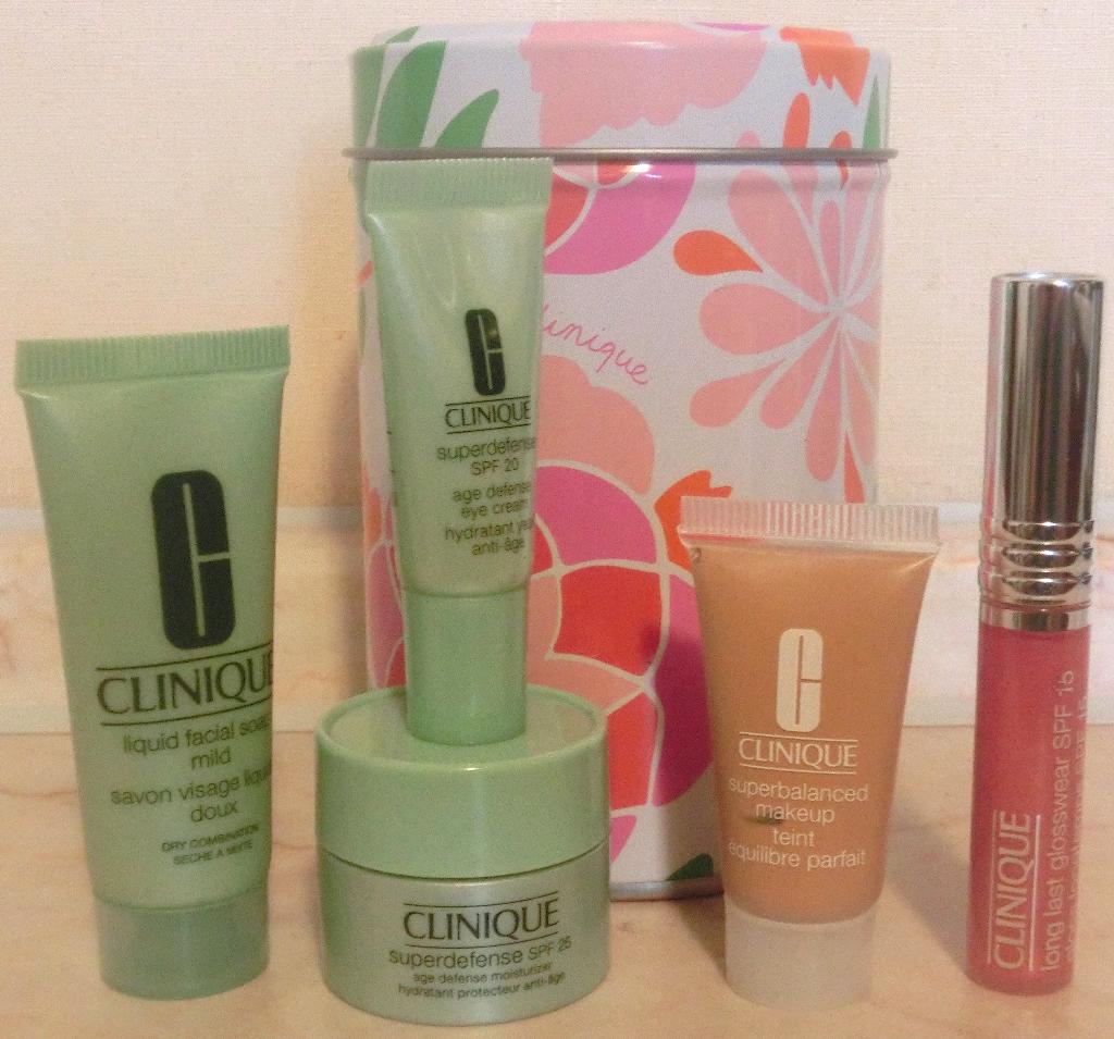 набор КЛИНИК розовая банка. Наборы косметики... элитка