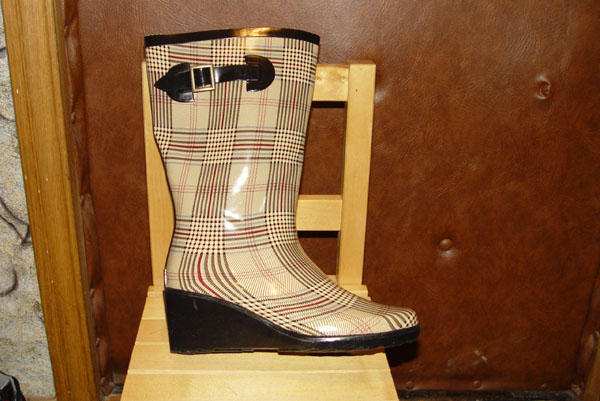 резиновые сапоги с Идели р.9 ф.Henry Ferrera. сапоги