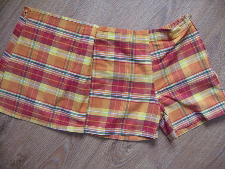 ДЕВИЧЬЕ-П/КОМБИНЕЗОНЫ,ДЖИНСЫ,БРИДЖИ,ШОРТЫ,