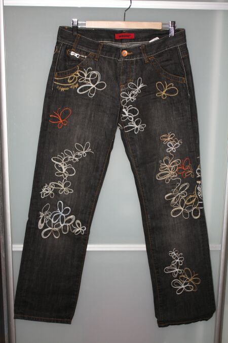 пристроено