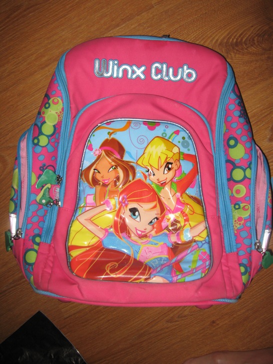 ДЕТЯМ-ИГРУШКИ,КНИГИ