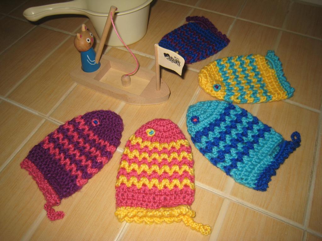 Ловись рыбка большая и маленькая . Мочалки