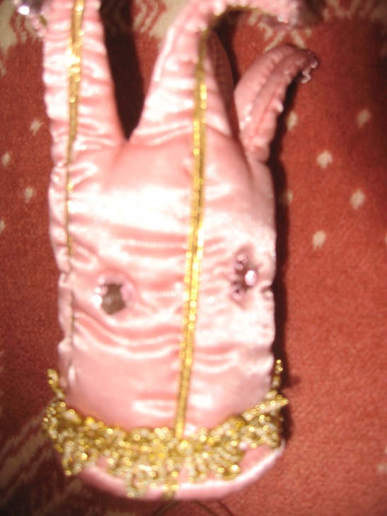 ДЕТЯМ-ИГРУШКИ,КНИГИ