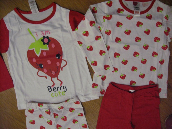 ДЕВИЧЬЕ НОВОЕ-ОДЕЖДА,ОБУВЬ 