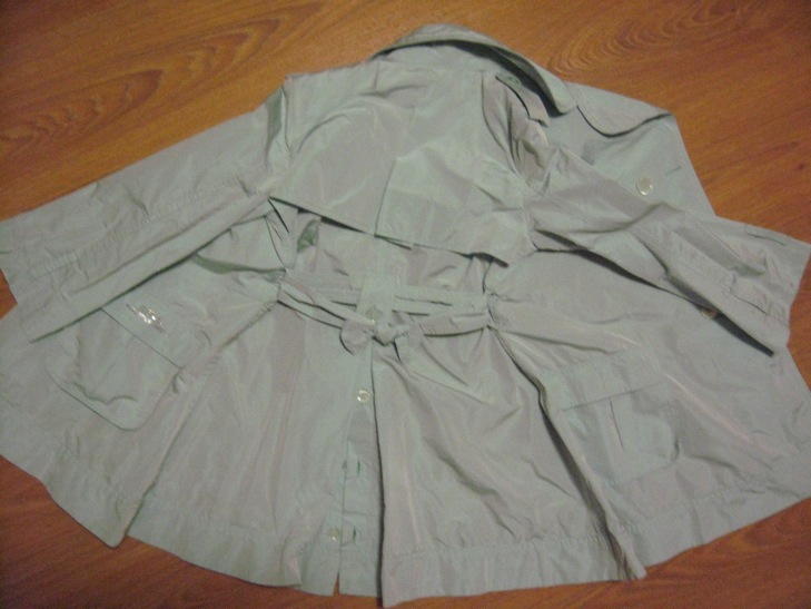 ДЕВИЧЬЕ-ПАЛЬТО,ПЛАЩ,КУРТКИ,ДУТЫЙ ЖИЛЕТ 