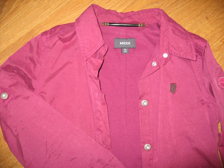 ДЕВИЧЬЕ-ПАЛЬТО,ПЛАЩ,КУРТКИ,ДУТЫЙ ЖИЛЕТ 