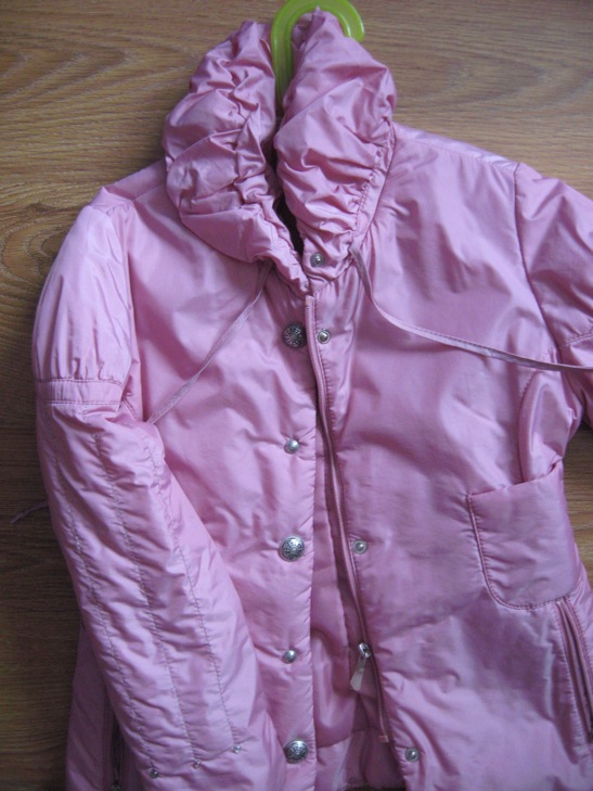 ДЕВИЧЬЕ-ПАЛЬТО,ПЛАЩ,КУРТКИ,ДУТЫЙ ЖИЛЕТ 