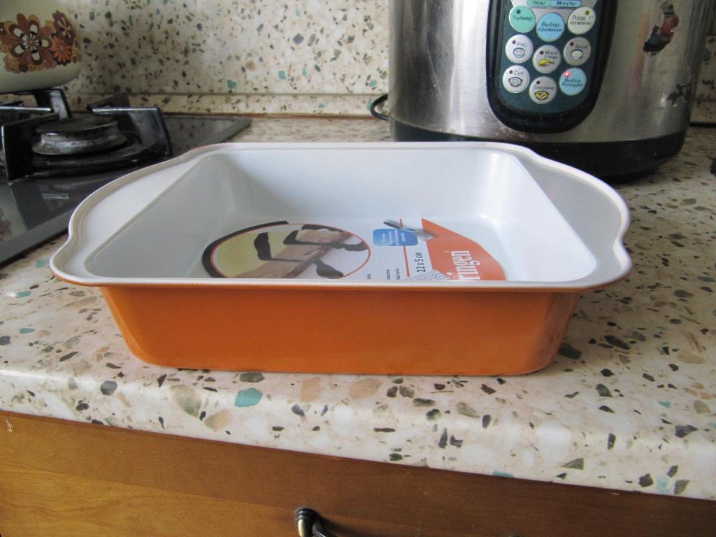 Форма с керам покрытием оранжевая. Посуда WEL*EN