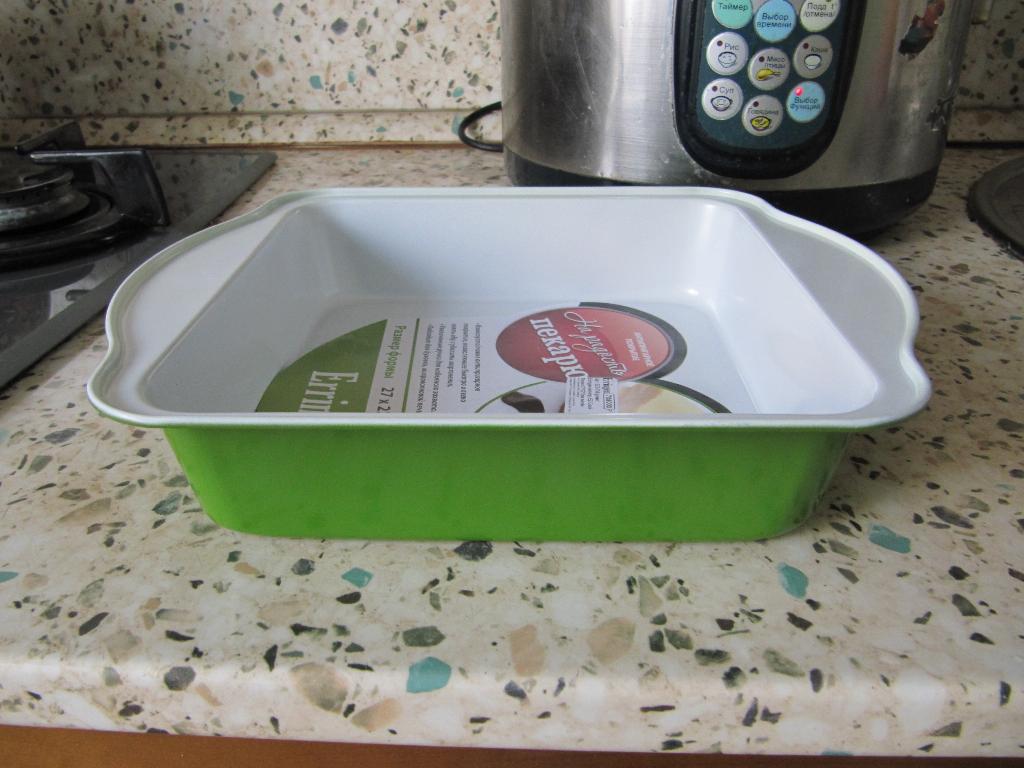 Форма с керам покрытием зеленая. Посуда WEL*EN