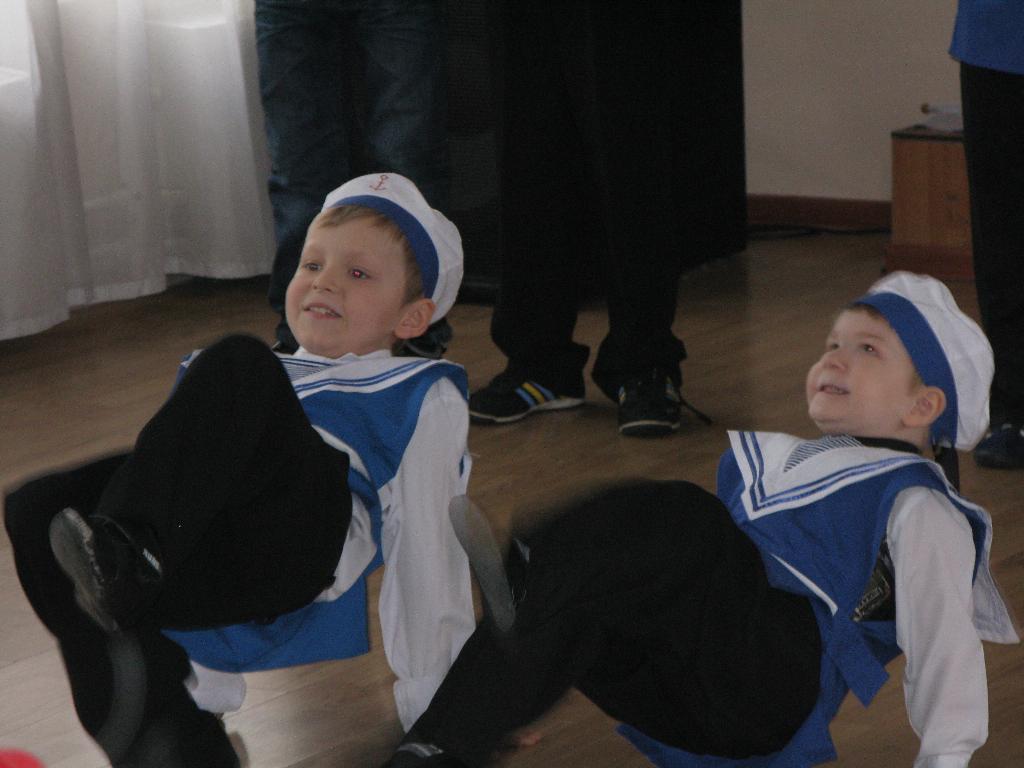 Вот это 'моряки'. День Аиста в 59 ДД