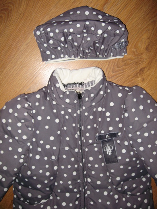 ДЕВИЧЬЕ-ПАЛЬТО,ПЛАЩ,КУРТКИ,ДУТЫЙ ЖИЛЕТ 