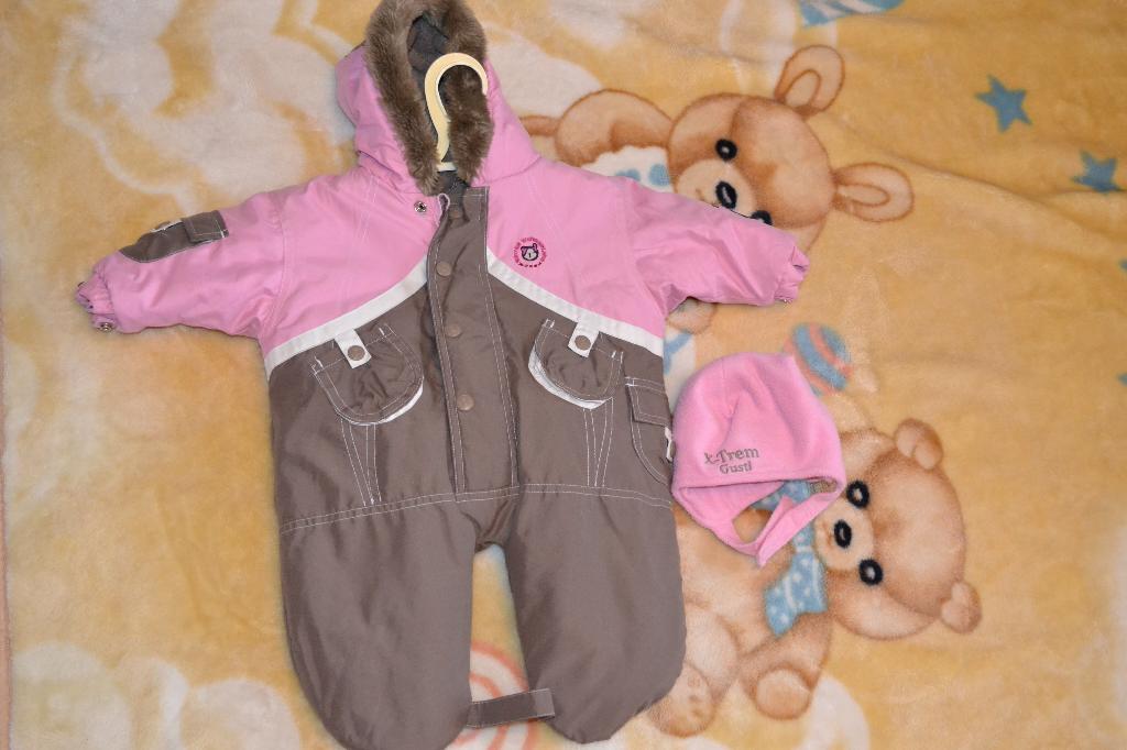 Зимний комбинезон 62р- идёт от 56до 62-64. Детские вещи малышке на продажу