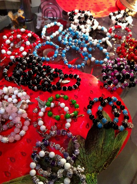 Модные браслеты