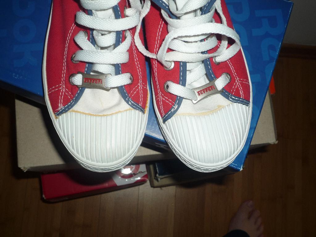 38 р.. Продается