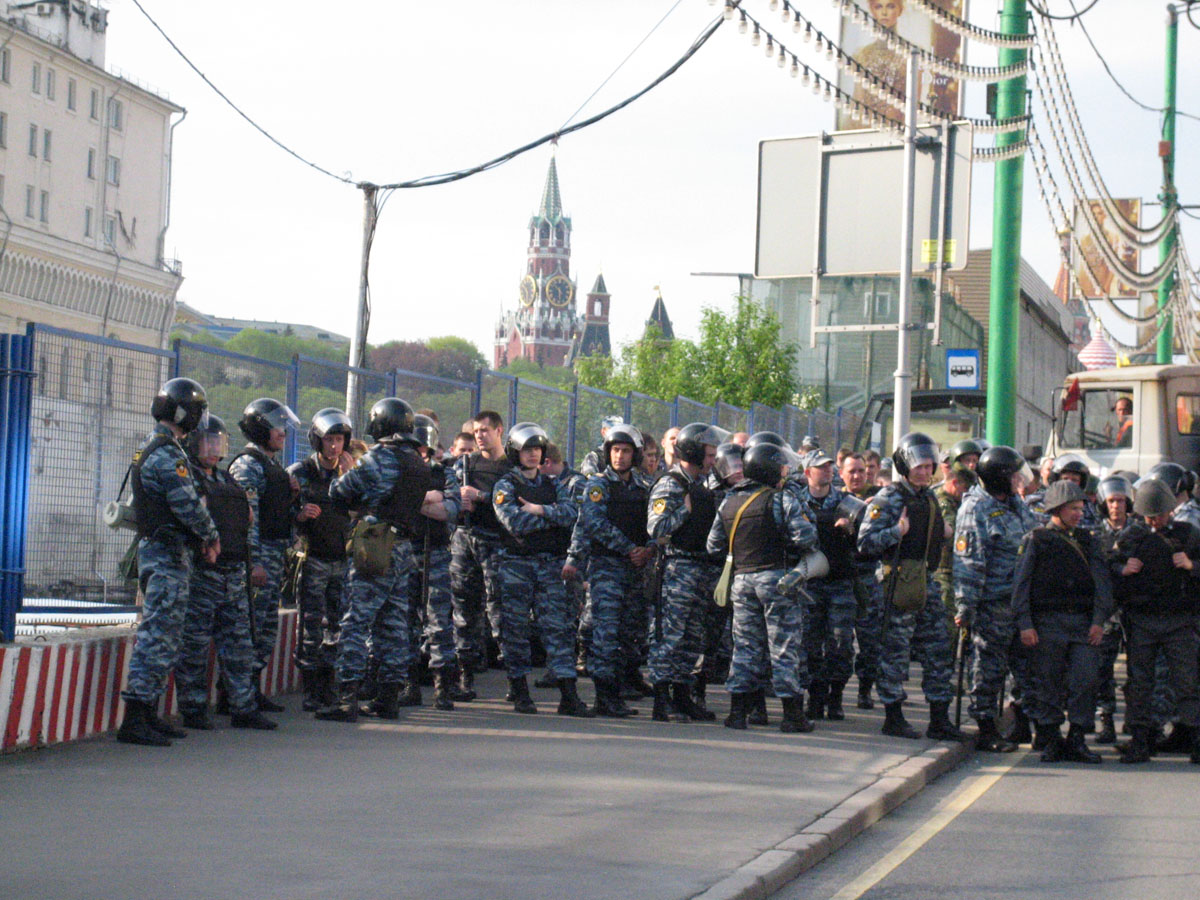 Белое кольцо