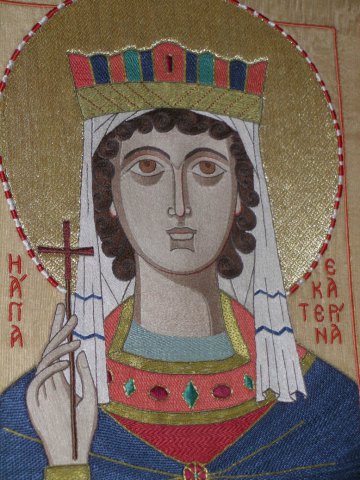 Работы учебной мастерской ПГИ 'Со-действие' (кафедра золотного и личного шитья)