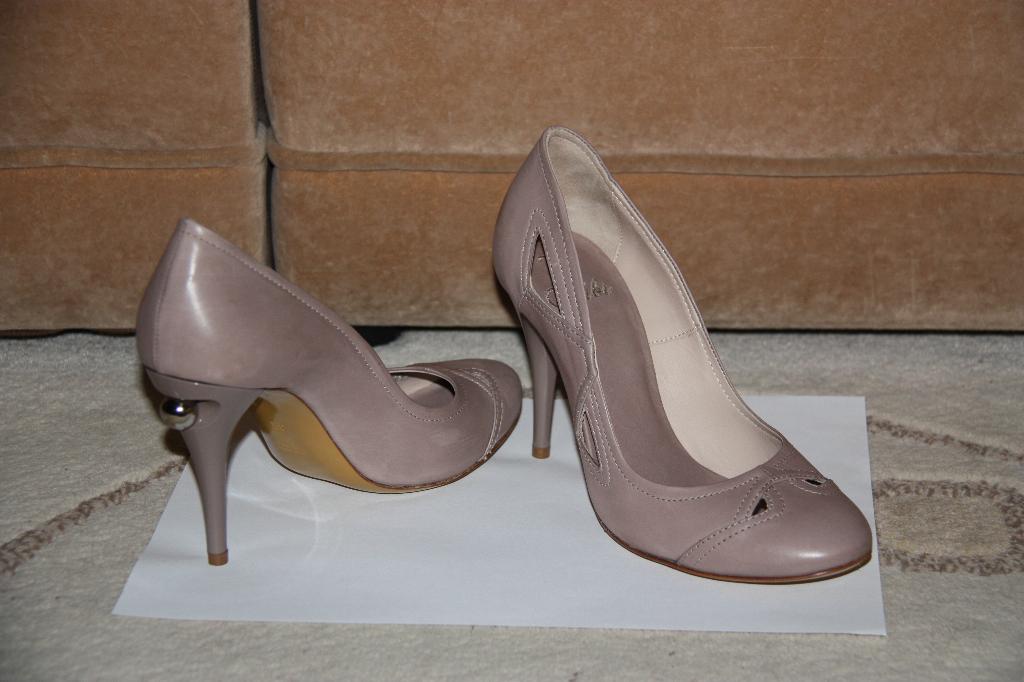 F-bi, очень удобные. Хвастики