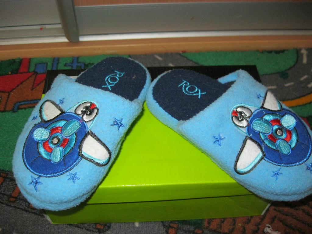 Детская обувь