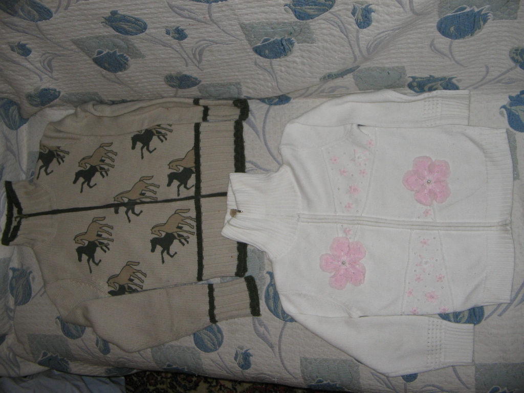 Для подростка S (146-152) или на девушку р.42-44