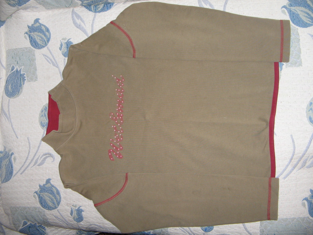 Для подростка S (146-152) или на девушку р.42-44