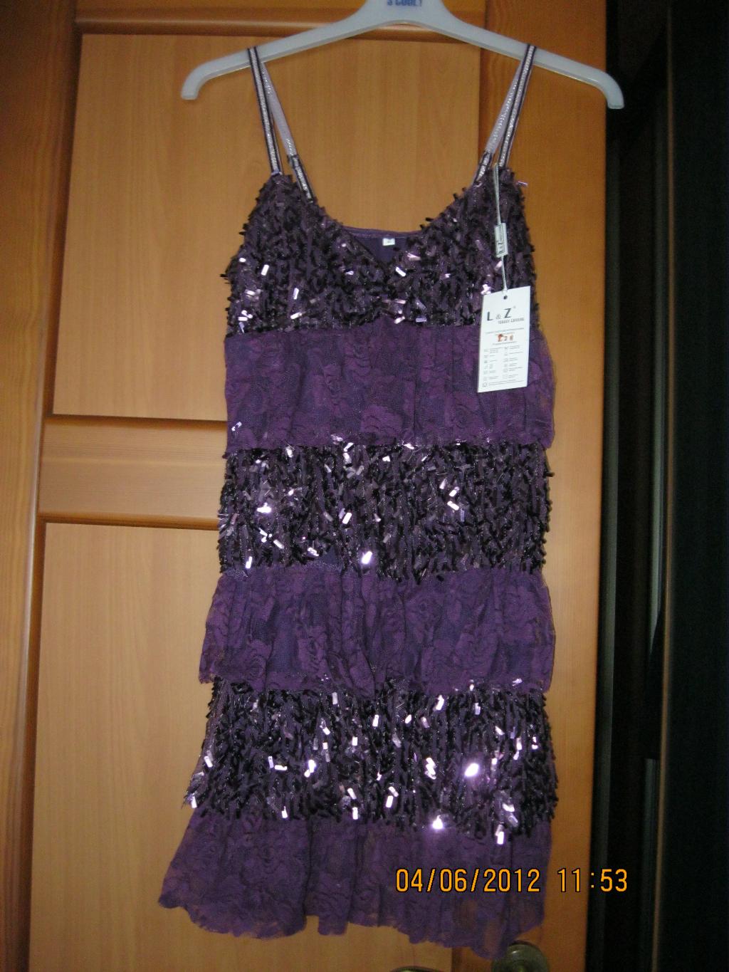 платья и сарафаны