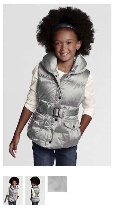 Жилет пуховой, на 5-7 лет, серебро. 1500=. куртки, ветровки, жилеты