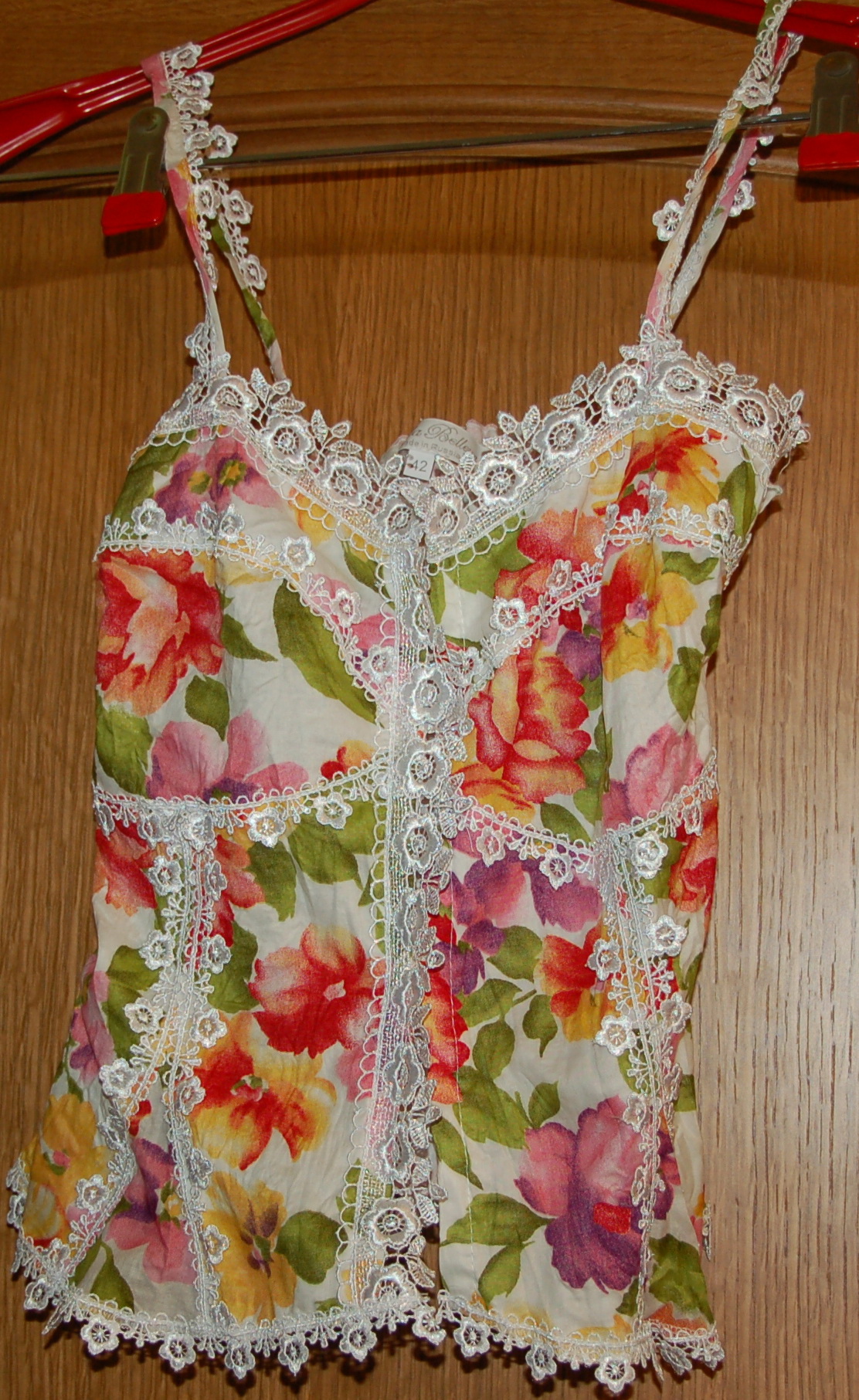 Идеальный топ на лето!! новый! 200 руб. ЛЕТНИЕ ТОПЫ - очень дешево!!!