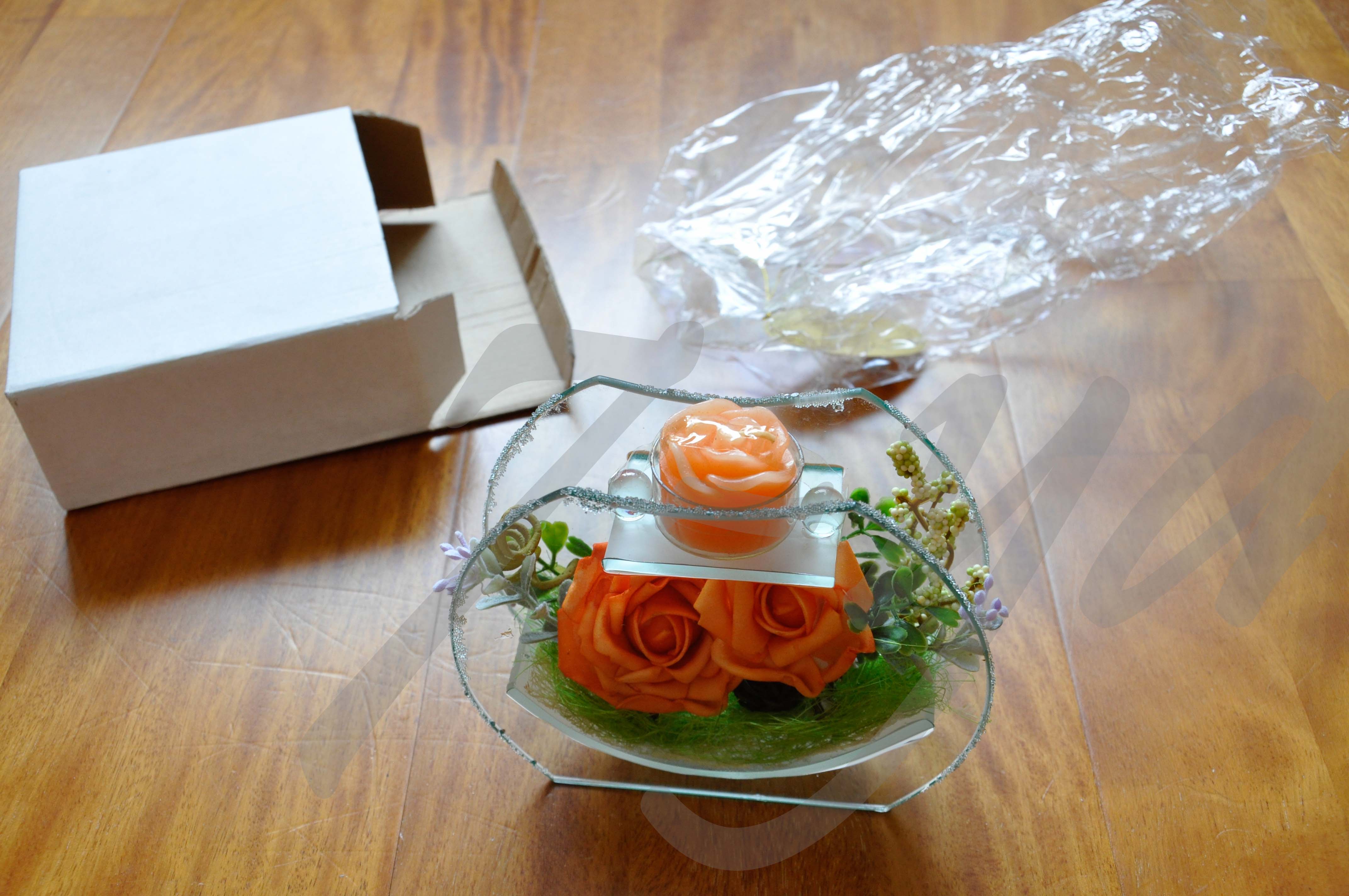 подсвечник новый со свечками, подарочный вариант. новое на подарки