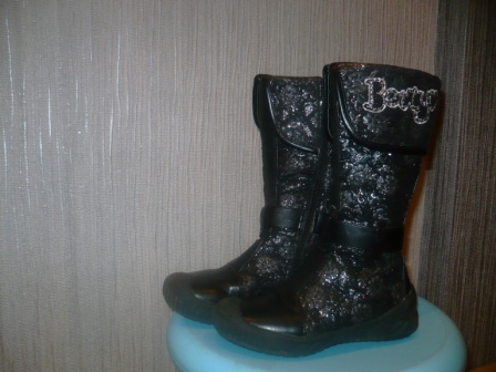 Сапоги BebeLite  28 р. 700 р.. детская обувь  б/у