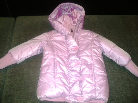 Куртка розовая 122 р. осень 900 р.. Детская одежда б/у