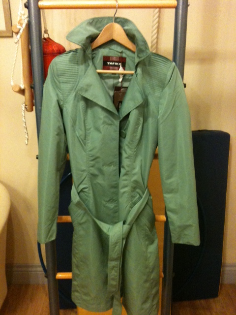 Плащ Тафика, размер 46.. Пристрой