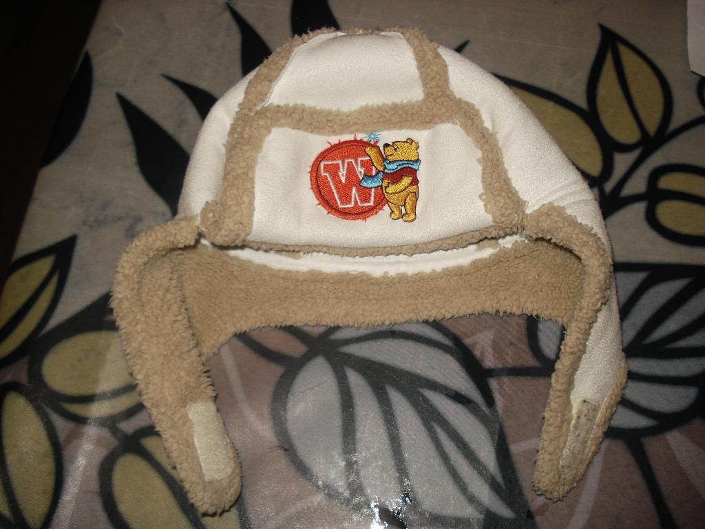 Верхняя одежда детская,шапки,варьки