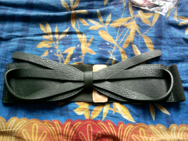 ремень-резинка  новый. на ПОДАРКИ