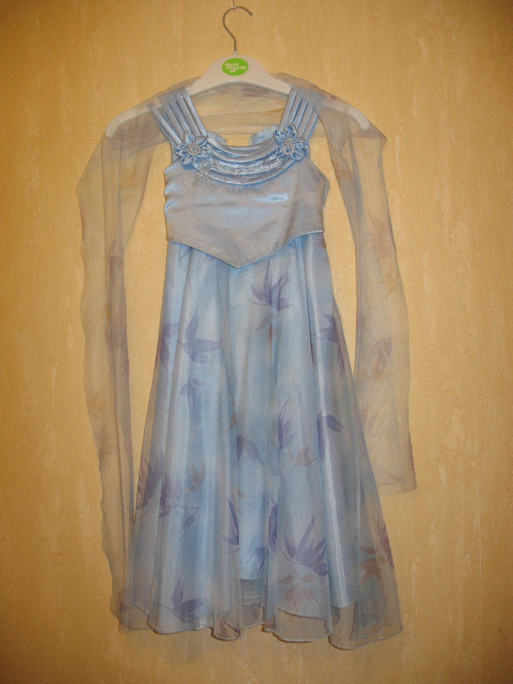 Нарядное платье. детская одежда