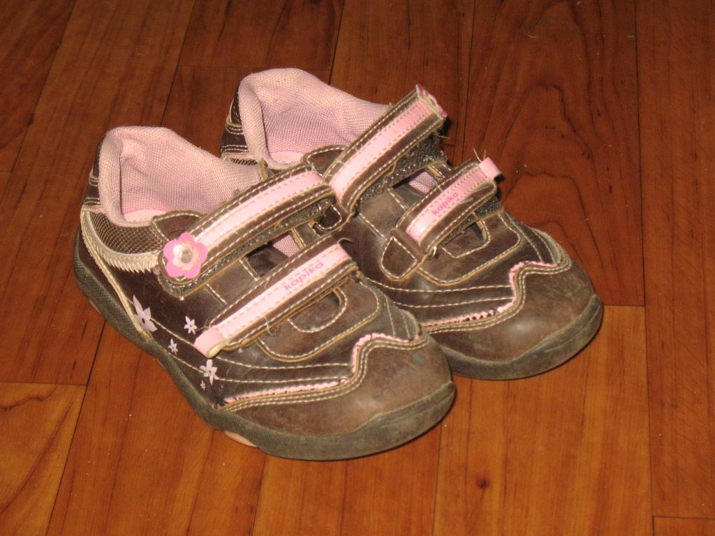 Капика 29 размер. детская обувь