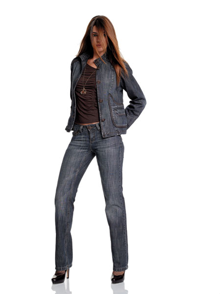 Джинсовый жакет на подкладке р*mо L  480 рублей. ПРИСТРОЕНО