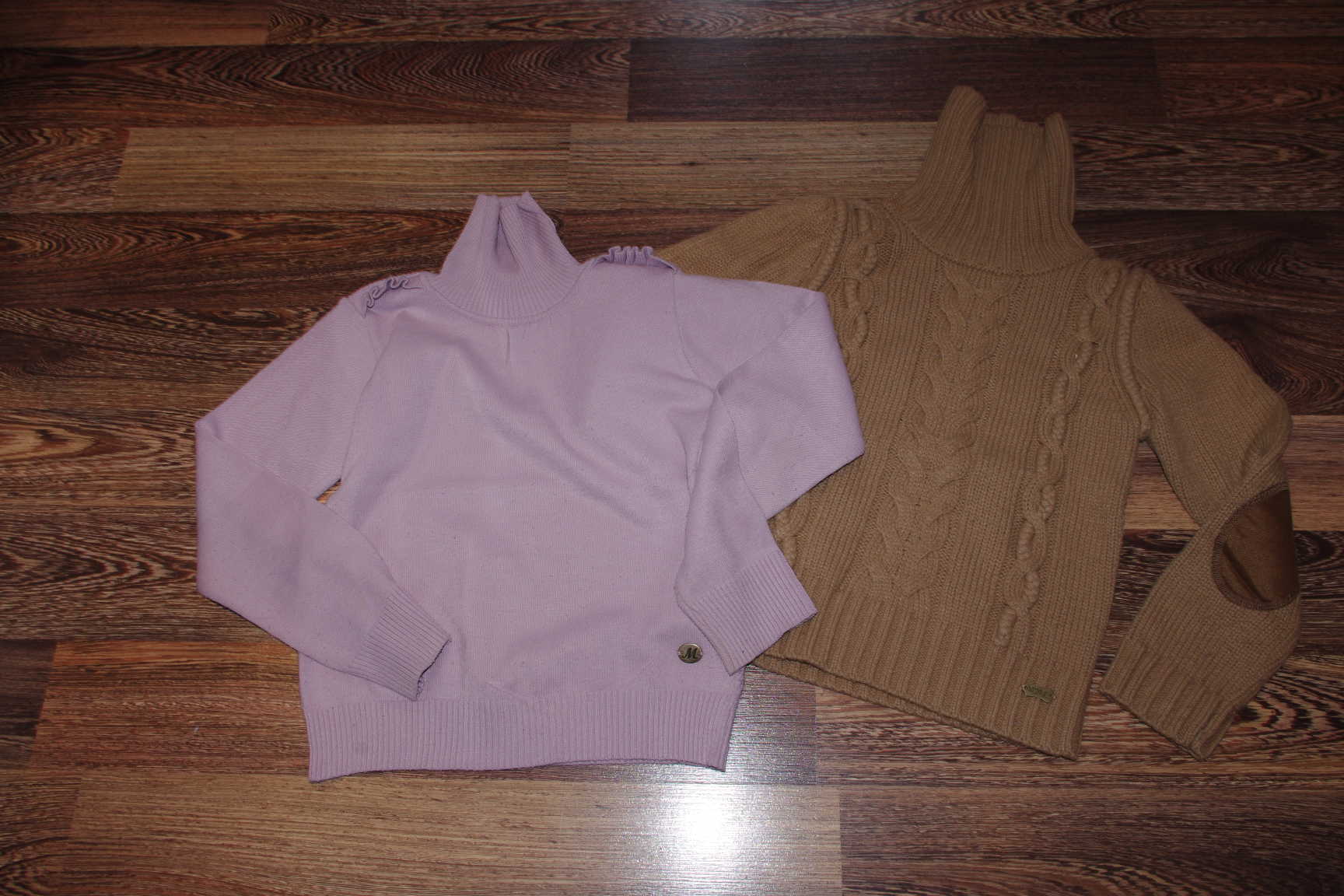 два свитера майораль-122-600. ЗАБРАЛИ