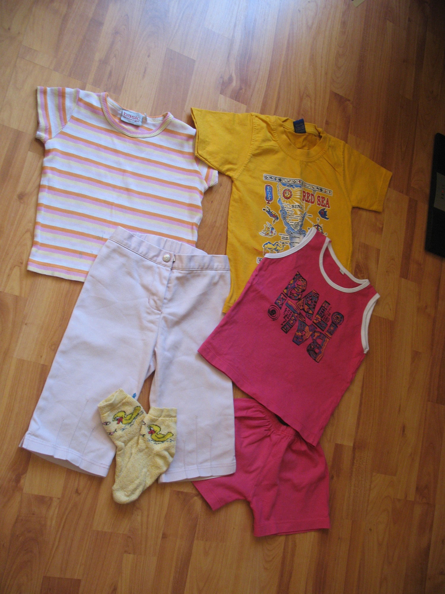 на 98-104. Отдам