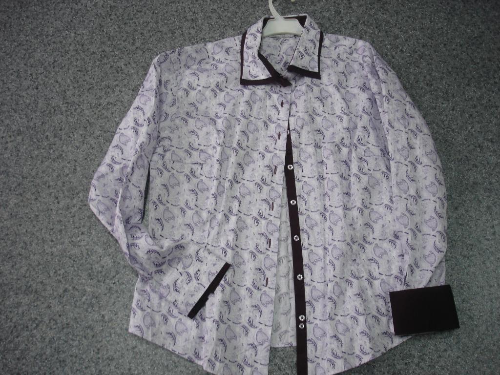 Продаю женское НОВОЕ-ЛЮБАЯ ВЕЩЬ со скидкой отдам