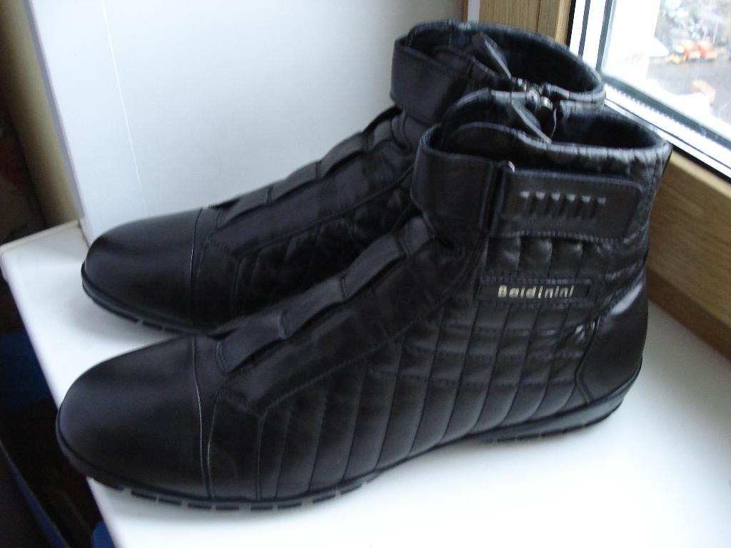 Пристрой обуви от Мариэллы