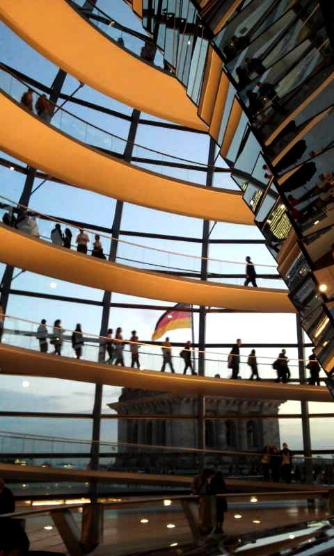 Берлин. под куполом. с миру по нитке